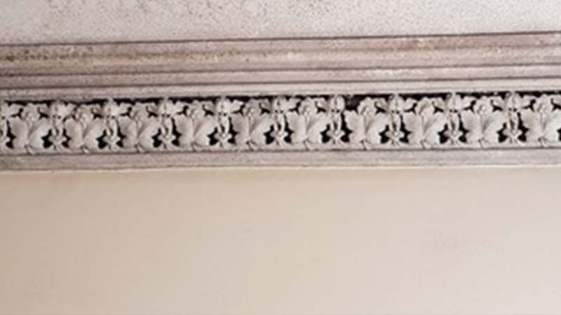 intumescent lath and plaster coating for ceilings and walls applied to ceiling coving