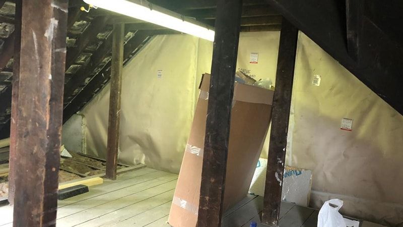 Complete fire curtain assembly